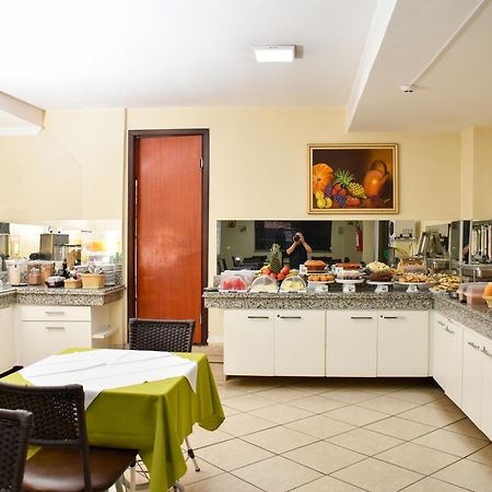 Hotel Casa Nova Várzea Grande Εξωτερικό φωτογραφία