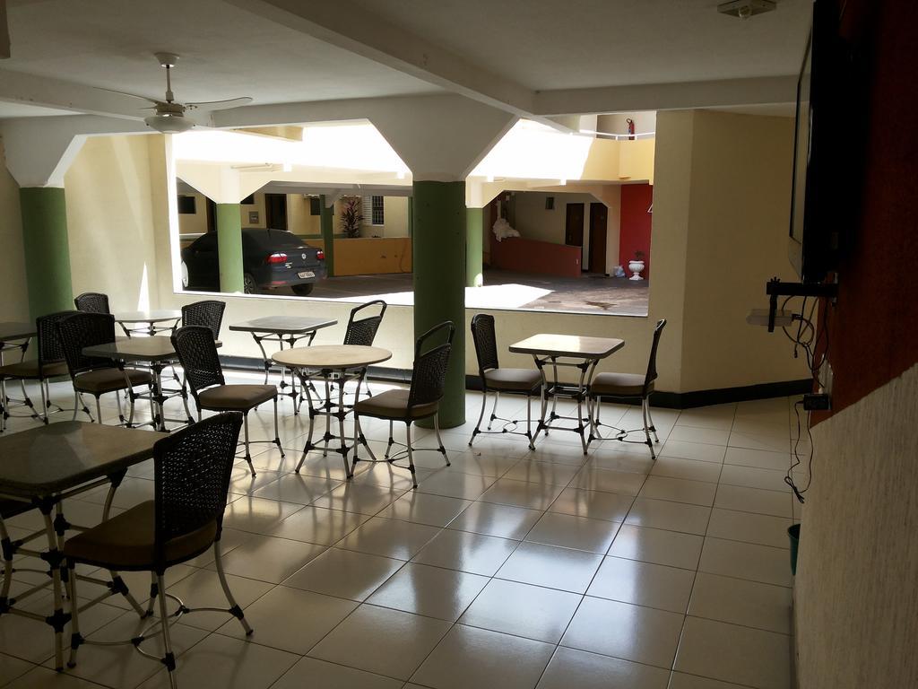 Hotel Casa Nova Várzea Grande Εξωτερικό φωτογραφία